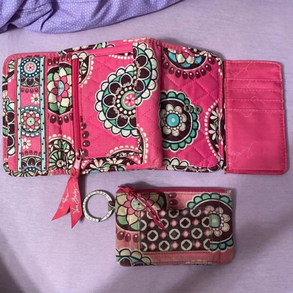 Vera Bradley wallet and ID holder